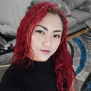 Meet your Posher, Rosales